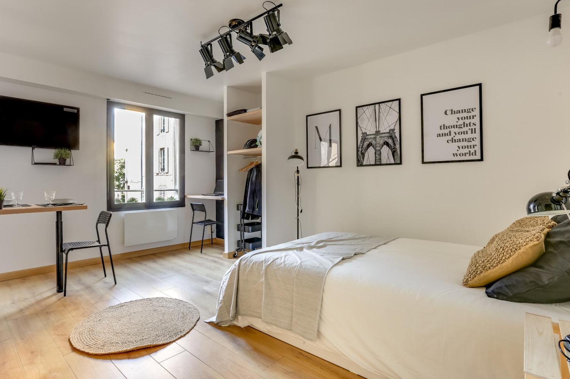 Suites Independantes Toutes Equipees Leopold Ou Carnot Nancy Eksteriør billede
